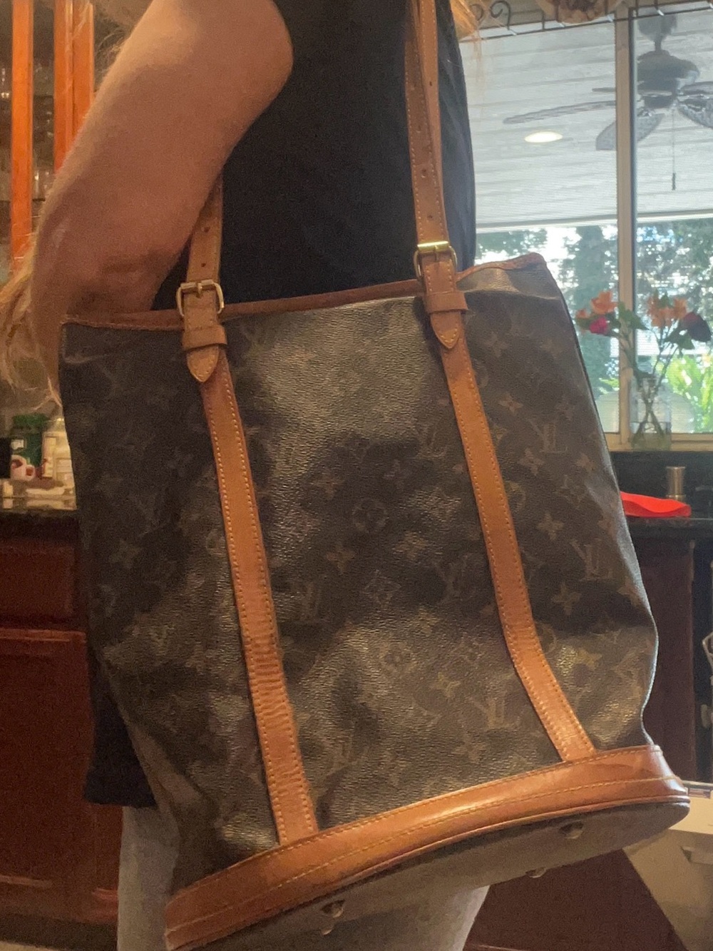 Louis Vuitton Monogram Canvas Duffel with Tan Leather Trim - Picture 11 of 11